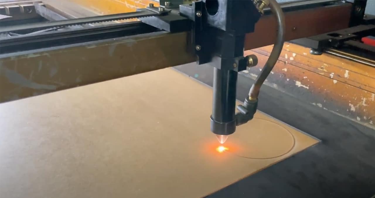 Thông số cài đặt máy laser cắt tấm nhựa mica