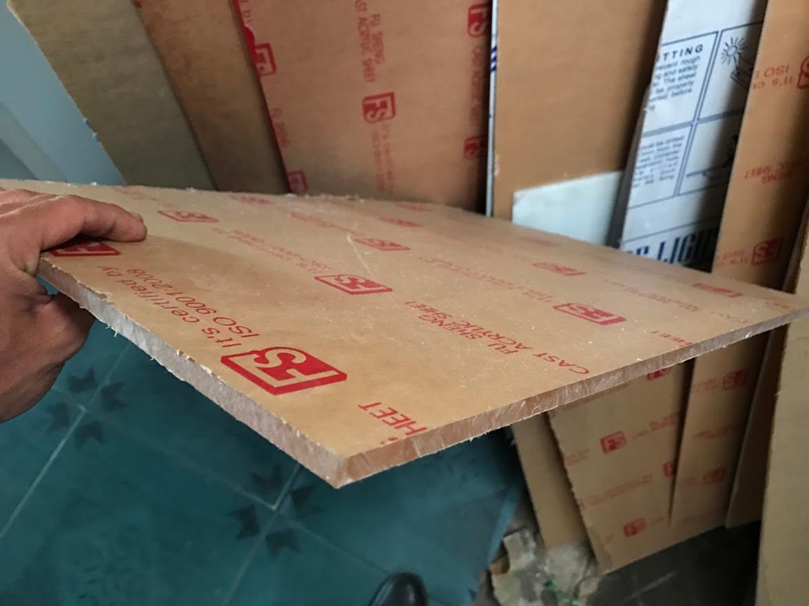 Xưởng cắt gia công mica theo yêu cầu giá rẻ tại Tphcm