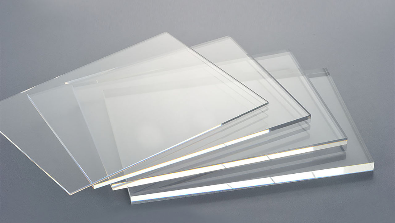 Tấm nhựa mica trong suốt là gì?