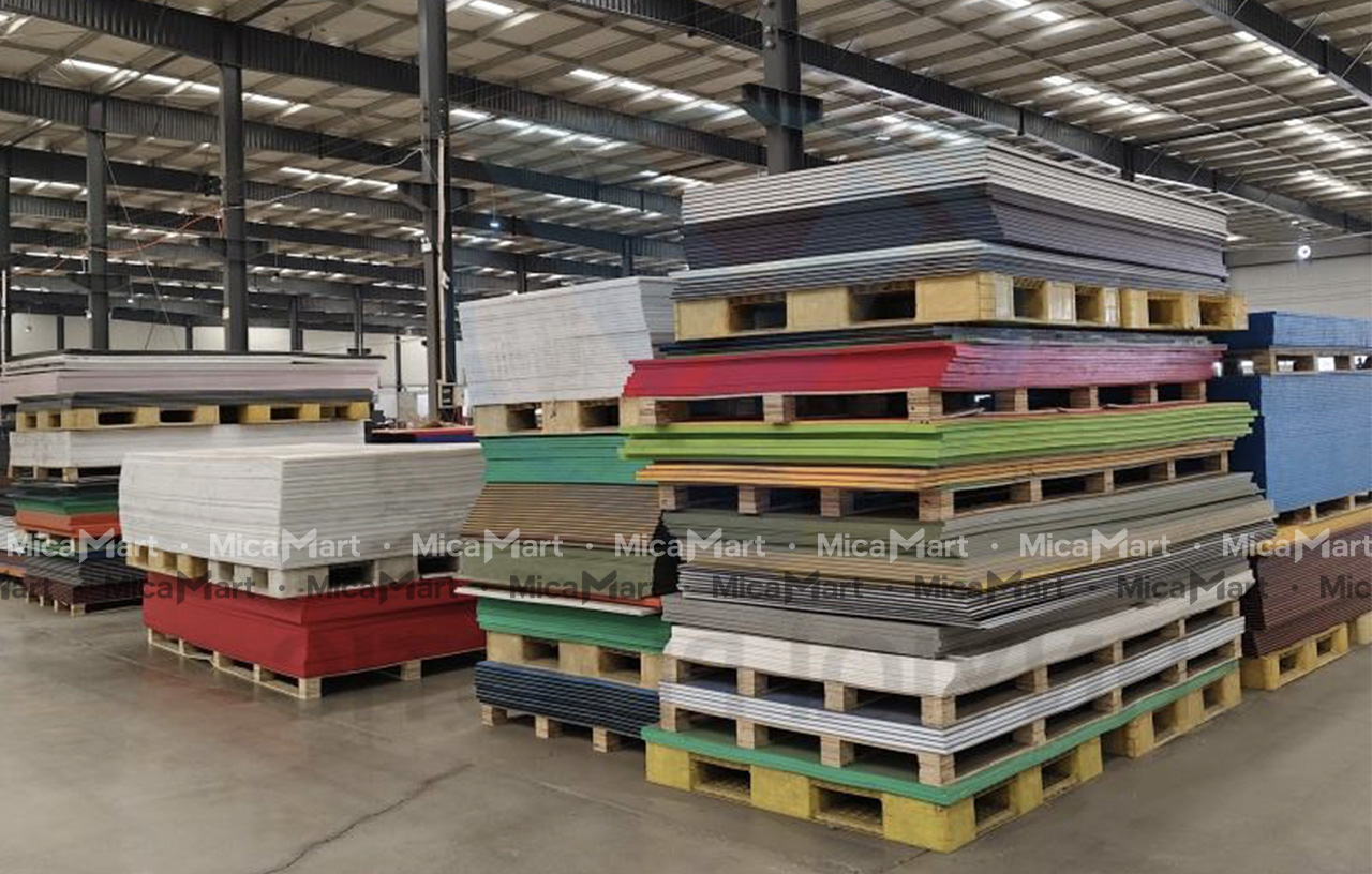 Ứng dụng của tấm nhựa mica màu xuyên đèn