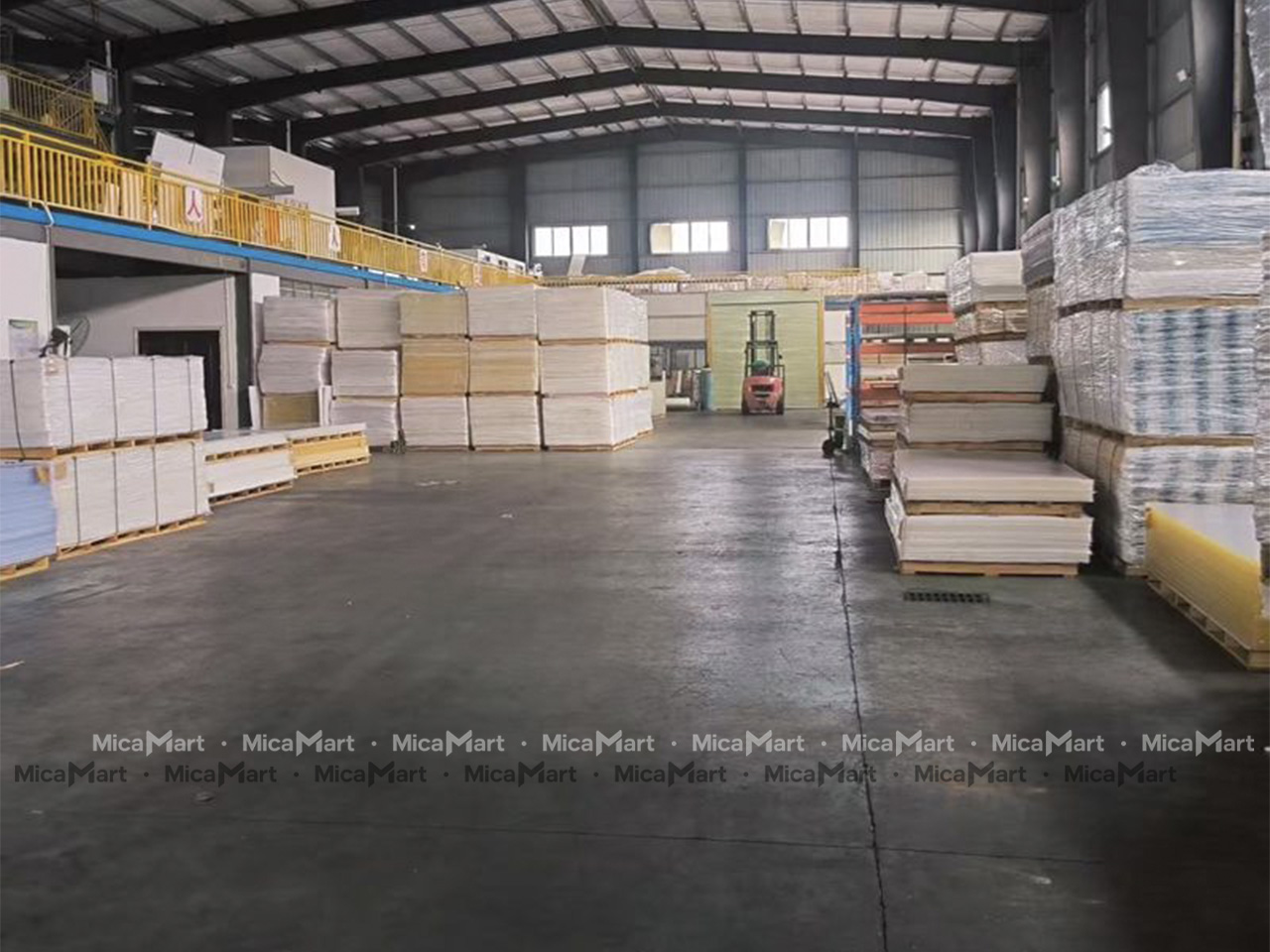 Ưu điểm và nhược của tấm mica trong