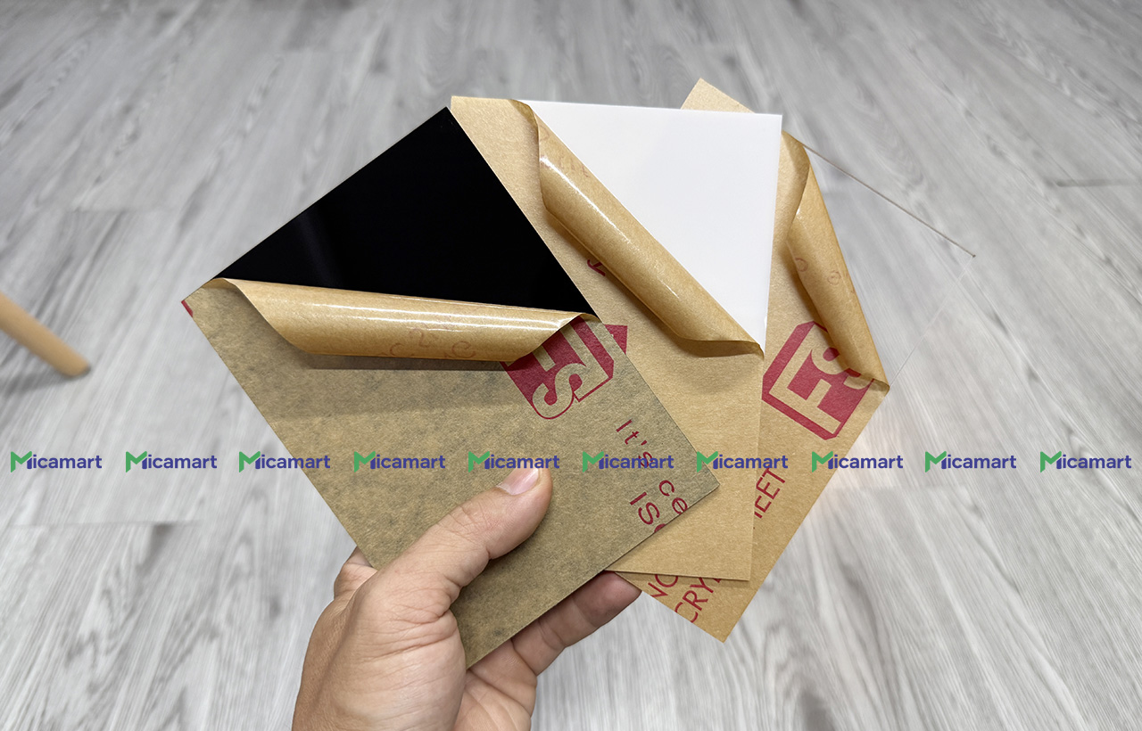 Tấm mica cắt lẻ kích thước khổ A6