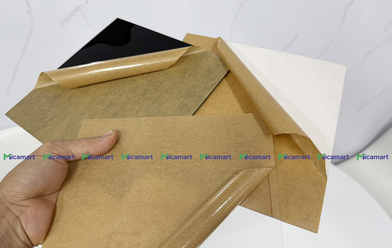 Thông số kỹ thuật tấm mica vuông kích thước 20x20cm