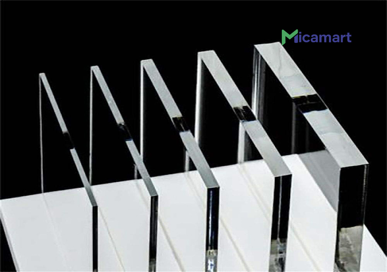 Tấm mica trong 18mm Đài Loan