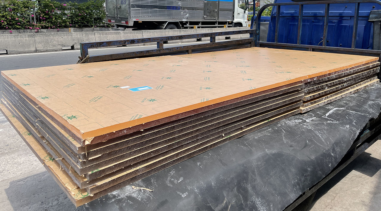 Tấm mica trong 30mm Đài Loan